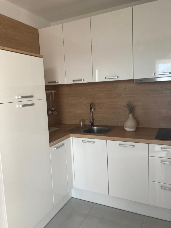 Apartman Hmelina Vrsi Bagian luar foto