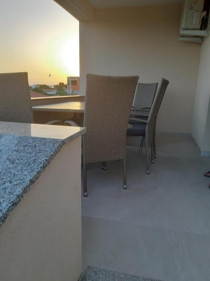 Apartman Hmelina Vrsi Bagian luar foto