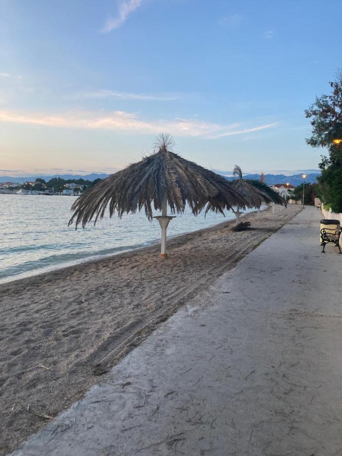 Apartman Hmelina Vrsi Bagian luar foto